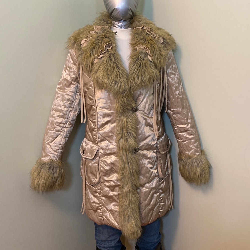 Women's Champagne Faux-Fur Trim Trench Coat